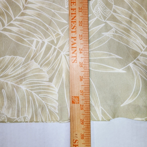 Tori Richard Honolulu Hawaiian Shirt Mens M Silk Luau All Over Print Floral EUC - Picture 9 of 10